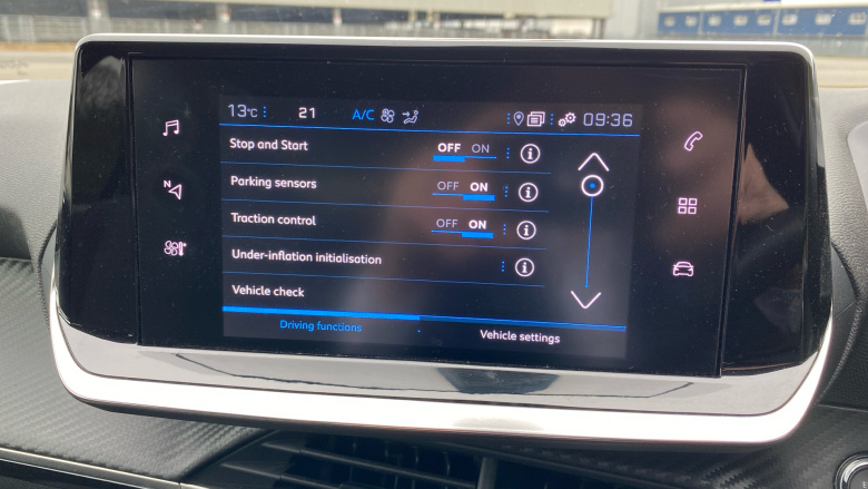 Peugeot 208 1.2 PureTech 100 Allure Premium + 5dr Petrol Hatchback